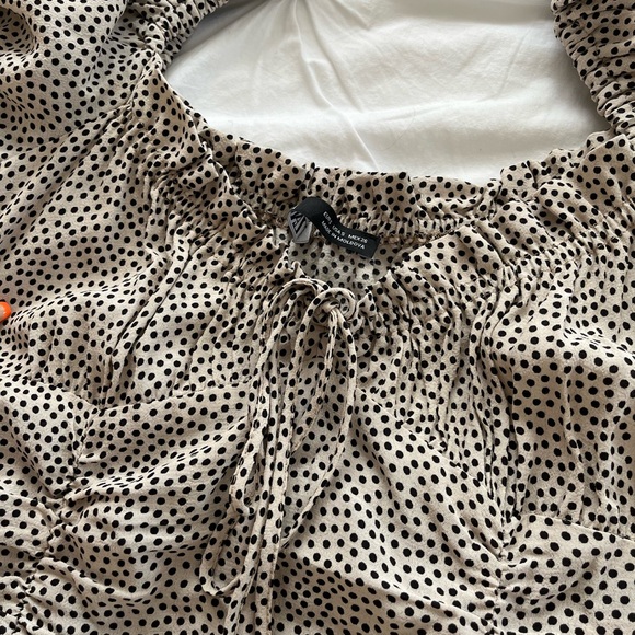 Zara Polka Dot Mini Dress with Puff Sleeves - Picture 4 of 10